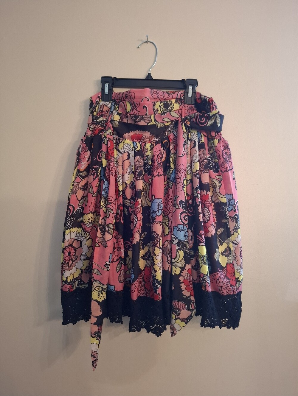 Vintage Bold and Colorful Pink Floral Circle Skirt with Black Lace Trim